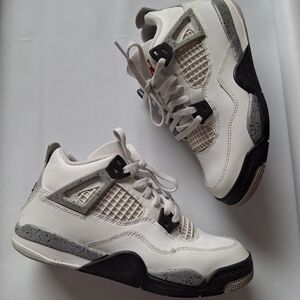 Jordan 4 Retro OG White and Gray High-Top Sneakers Sz 2y